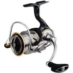 DAIWA 20 LUVIAS LT 3000C макарa